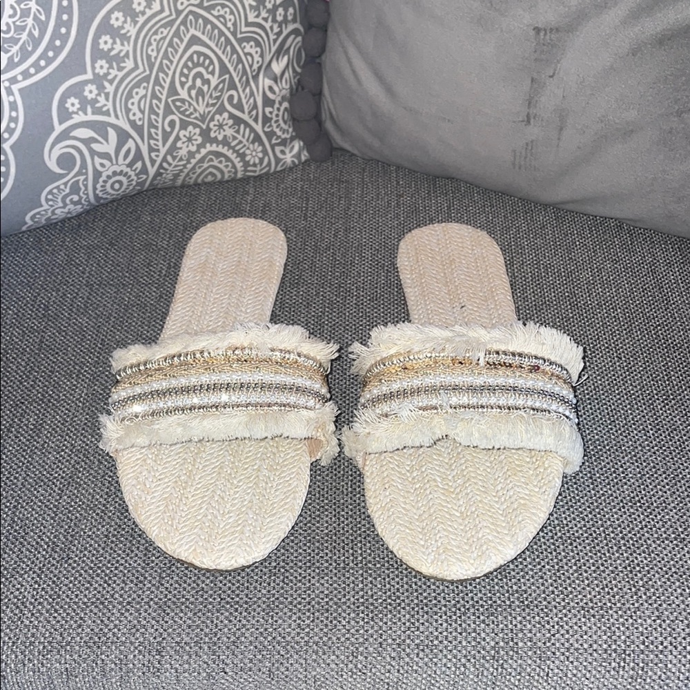 Embroidered Cream & Gold Fringe Sandals 💛